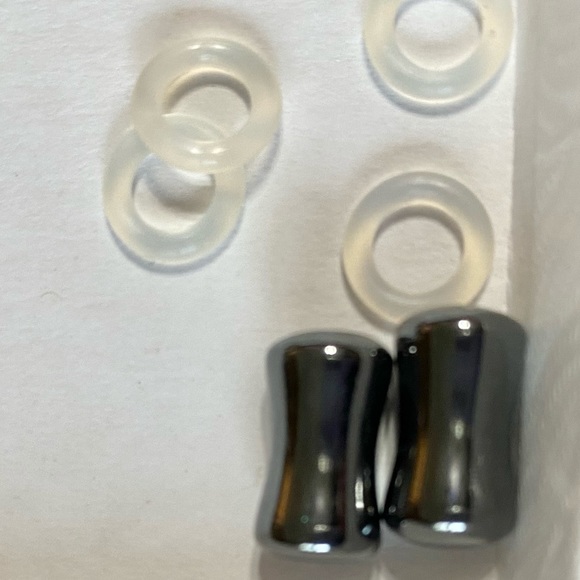 BOGO! 🙏2 gauge Jesus plugs & Silver plugs - Picture 9 of 9